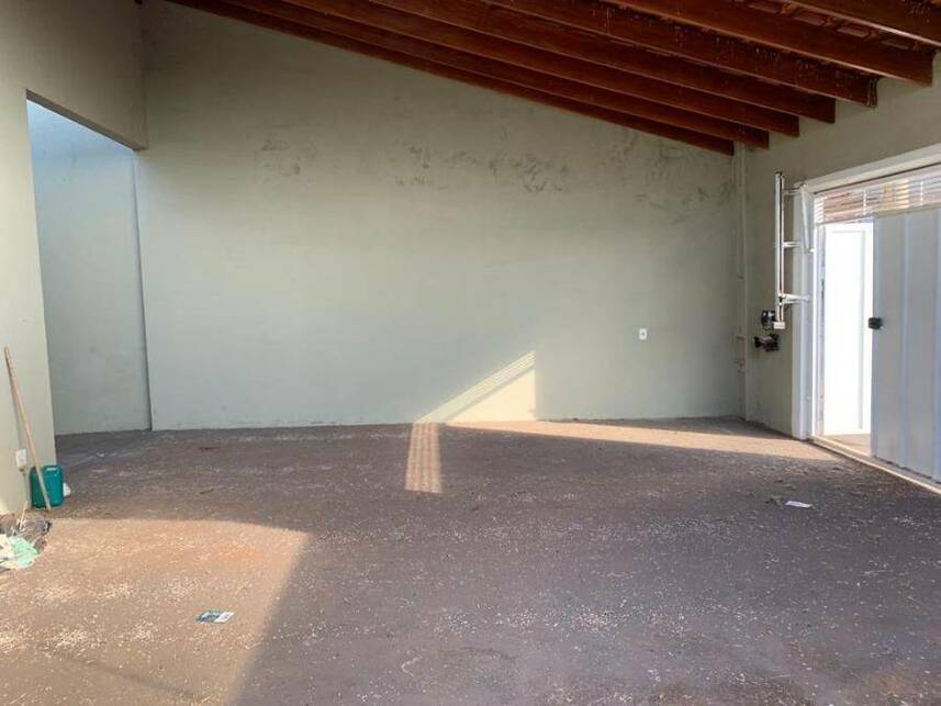 Casa à venda em leilão, localizado em Jardinópolis - SP