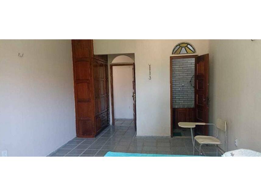 Casa à venda em leilão, localizado em Aracati - CE