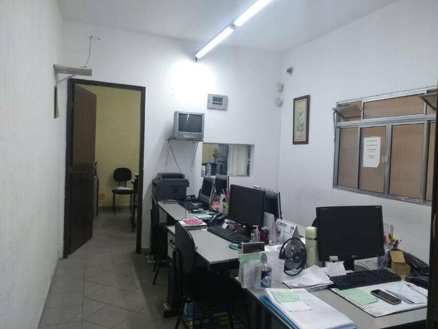 Casa à venda em leilão, localizado em Santo André - SP