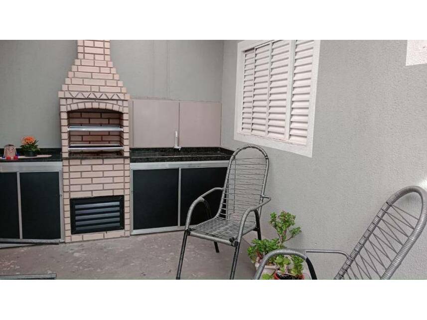 Casa à venda em leilão, localizado em São Paulo - SP