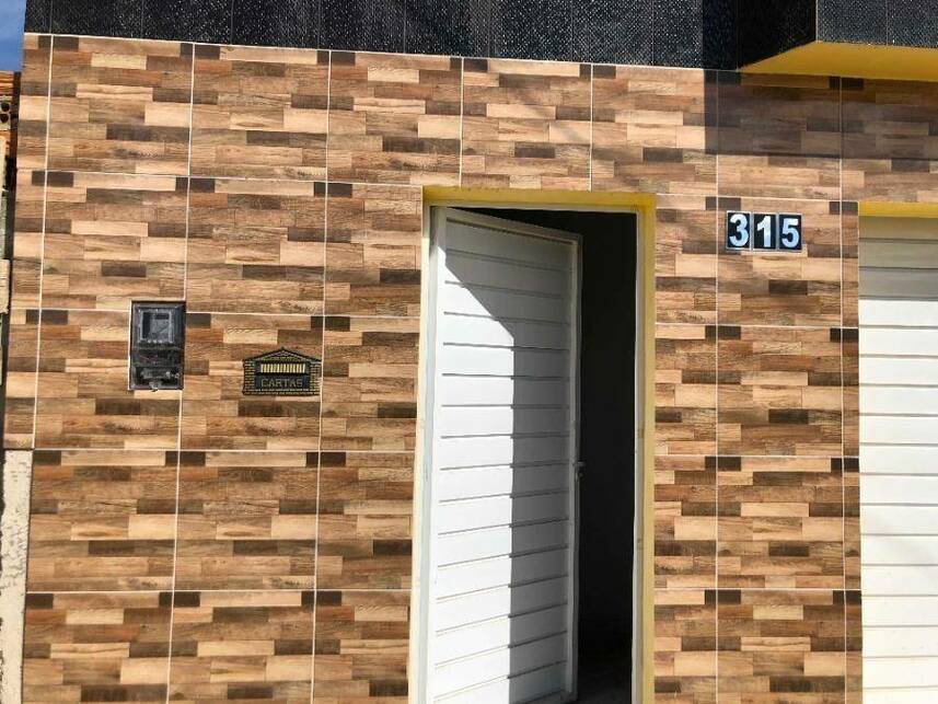 Casa à venda em leilão, localizado em Belo Jardim - PE
