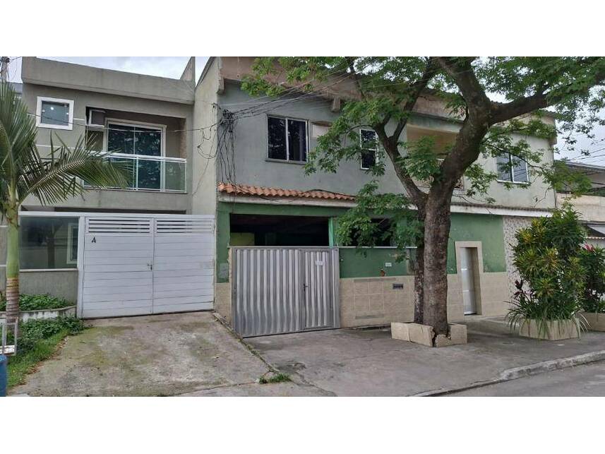 Casa à venda em leilão, localizado em São João De Meriti - RJ