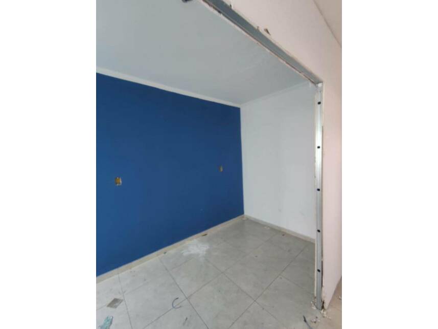 Casa à venda em leilão, localizado em São Paulo - SP