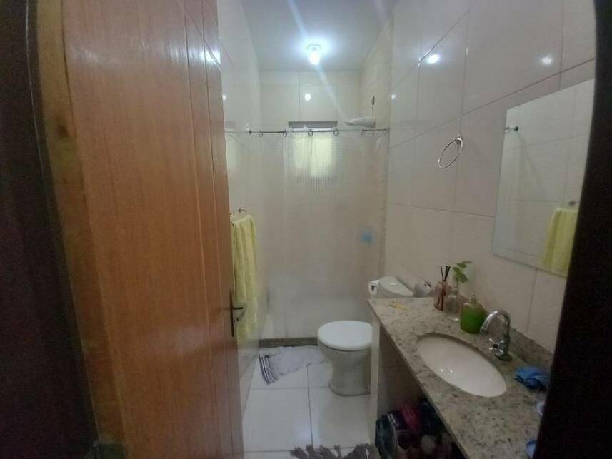 Casa à venda em leilão, localizado em São João De Meriti - RJ