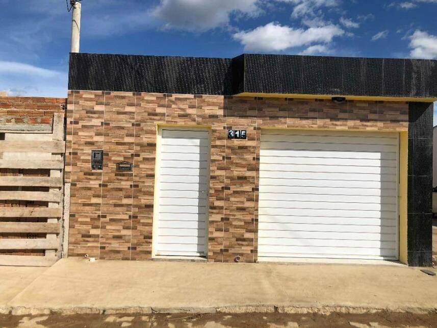 Casa à venda em leilão, localizado em Belo Jardim - PE