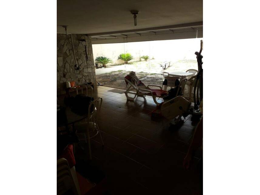 Casa à venda em leilão, localizado em Fernandópolis - SP
