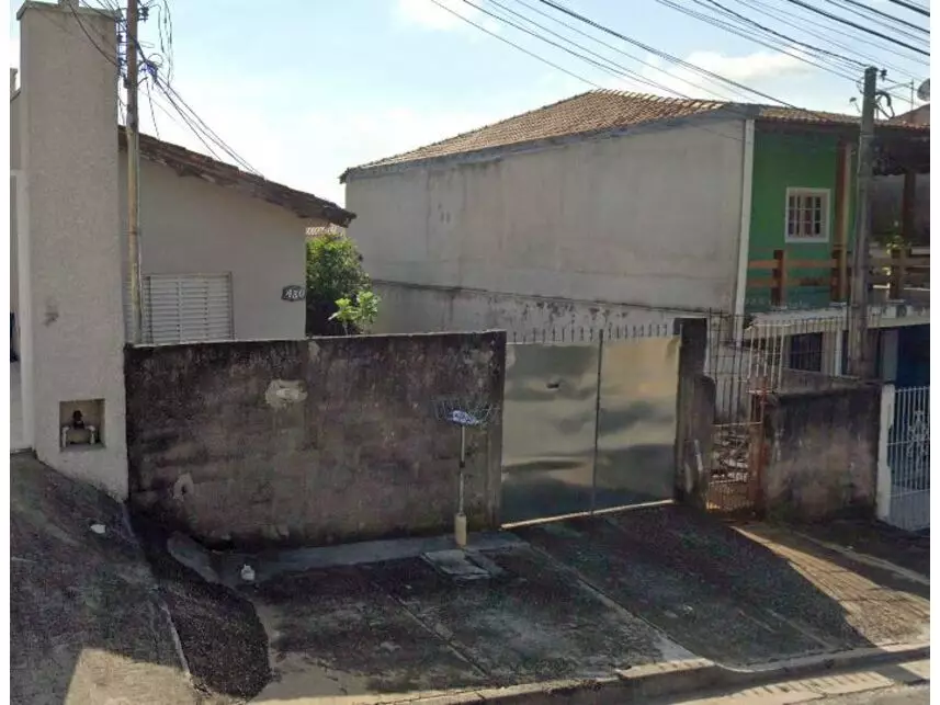 Casa à venda em leilão - leilão judicial - Atibaia SP - lance mínimo R$ 323.596
