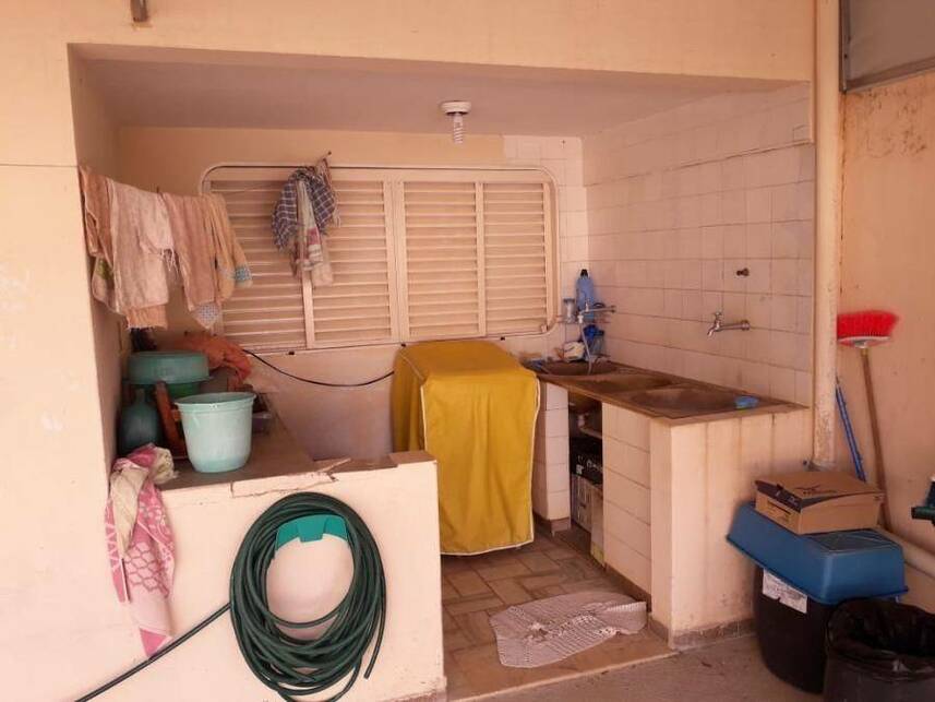 Casa à venda em leilão, localizado em Fernandópolis - SP
