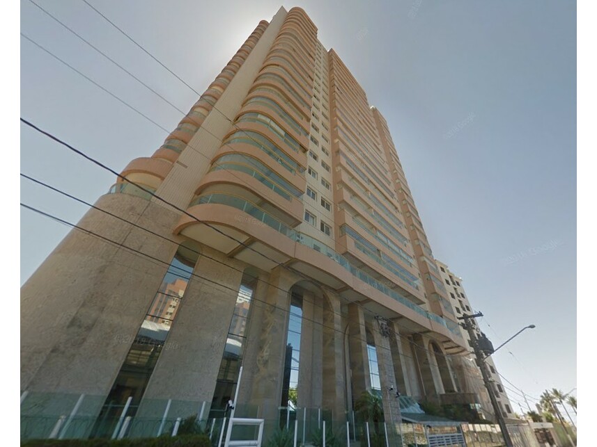 Apartamento à venda em leilão