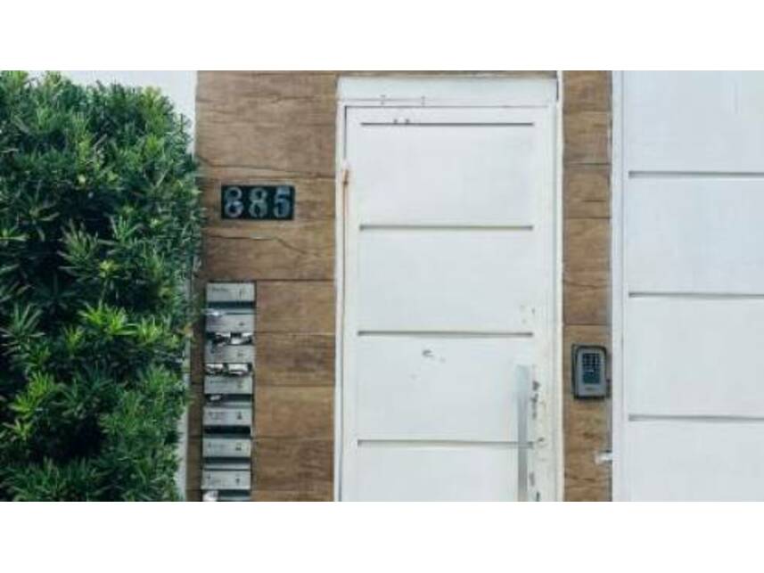 Casa à venda em leilão, localizado em Canoas - RS