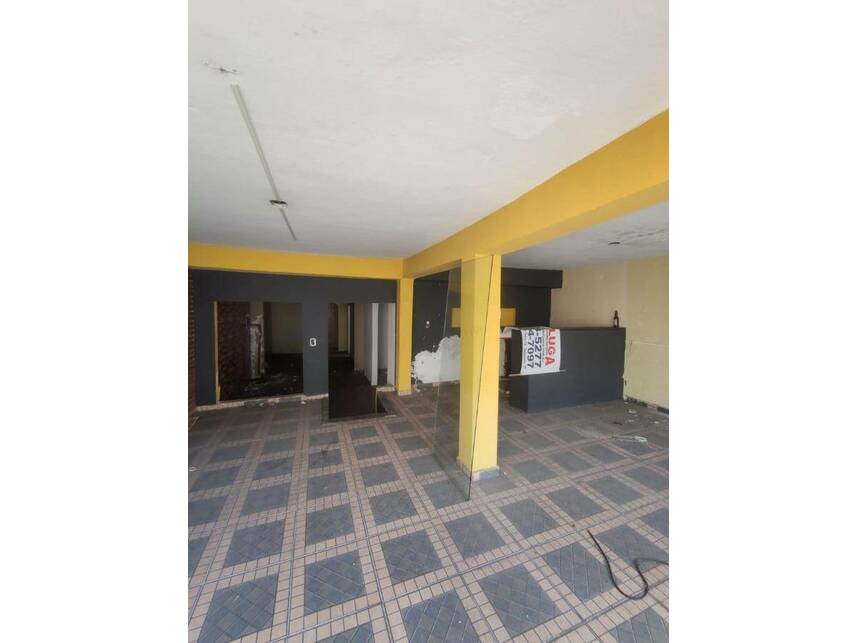 Casa à venda em leilão, localizado em São Paulo - SP