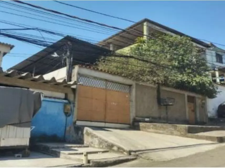 Casa à venda em leilão - leilão extrajudicial - São João de Meriti RJ - lance mínimo R$ 170.438