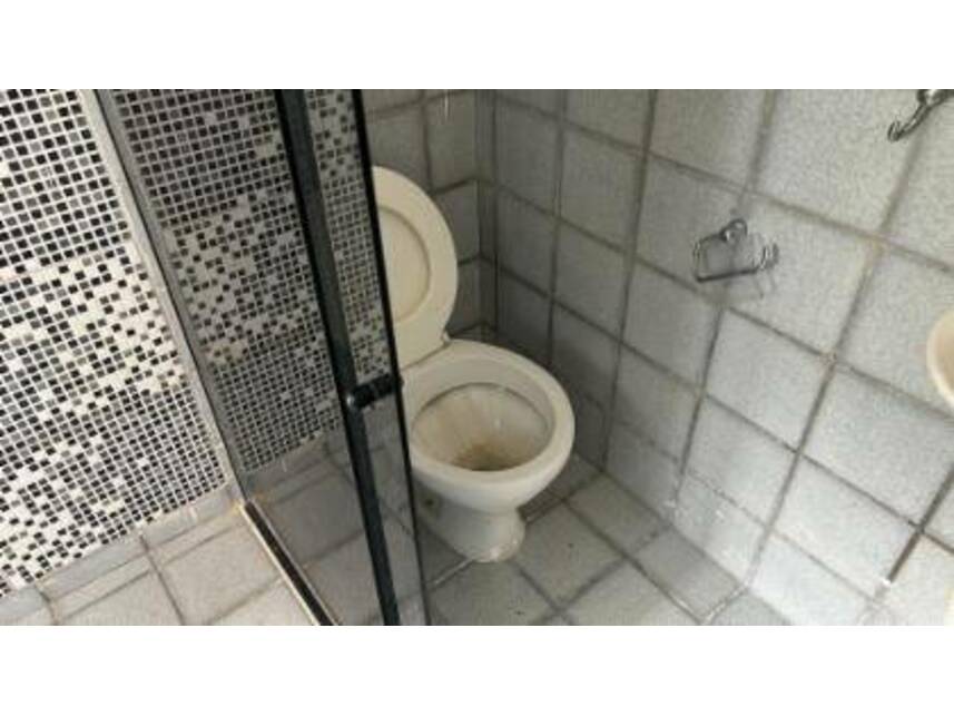 Imagem 10 do Leilão de Casa - Poty - Paulista/PE