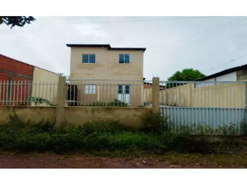Casa à venda em leilão - leilão extrajudicial - Barro Duro PI - lance mínimo R$ 70.774