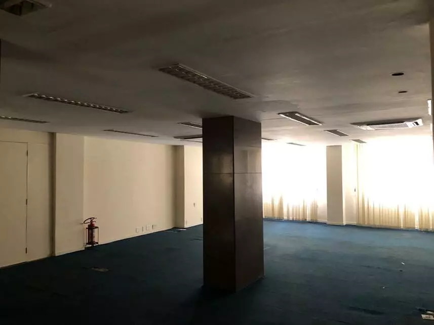 Lojas à venda em leilão - leilão extrajudicial - Rio de Janeiro RJ - lance mínimo R$ 3.400.000