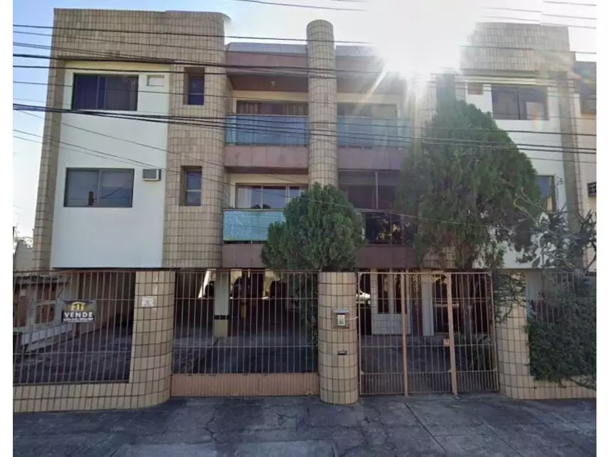 Apartamento à venda em leilão - leilão extrajudicial - Campos dos Goytacazes RJ - lance mínimo R$ 117.000
