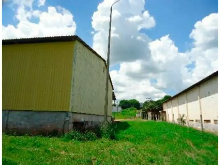 Galpão Industrial à venda em leilão - leilão extrajudicial - Santo Anastácio SP - lance mínimo R$ 1.100.000