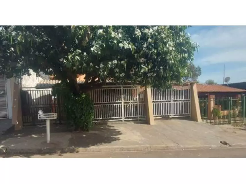 Casa à venda em leilão - leilão extrajudicial - Novo Horizonte SP - lance mínimo R$ 66.000