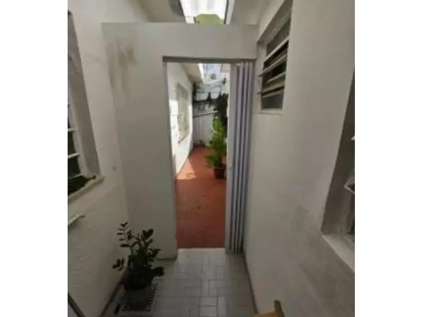 Casa à venda em leilão - leilão judicial - Osasco SP - lance mínimo R$ 338.983