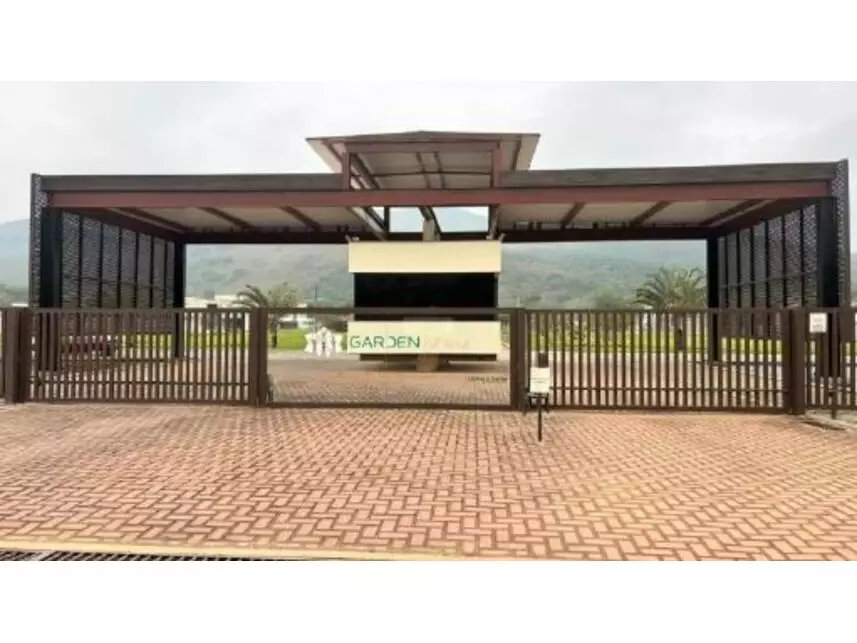 Casa à venda em leilão - leilão extrajudicial - Cachoeiras de Macacu RJ - lance mínimo R$ 435.000