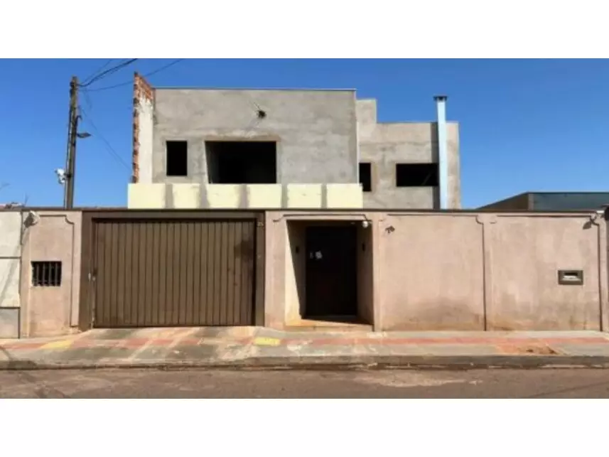 Casa à venda em leilão - leilão extrajudicial - Campo Grande MS - lance mínimo R$ 190.000