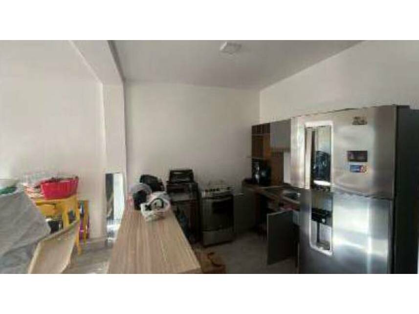 Apartamento à venda em leilão, localizado em Porto Alegre - RS