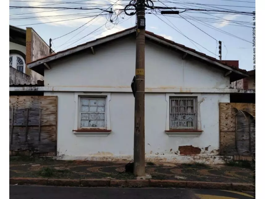 Casa à venda em leilão - leilão judicial - Araras SP - lance mínimo R$ 99.866