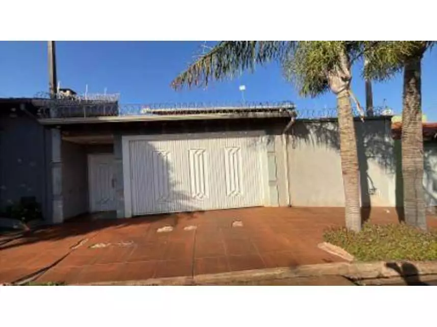 Casa à venda em leilão - leilão extrajudicial - São Joaquim da Barra SP - lance mínimo R$ 181.944