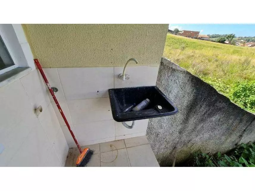 Casa à venda em leilão - leilão extrajudicial - Maricá RJ - lance mínimo R$ 147.000