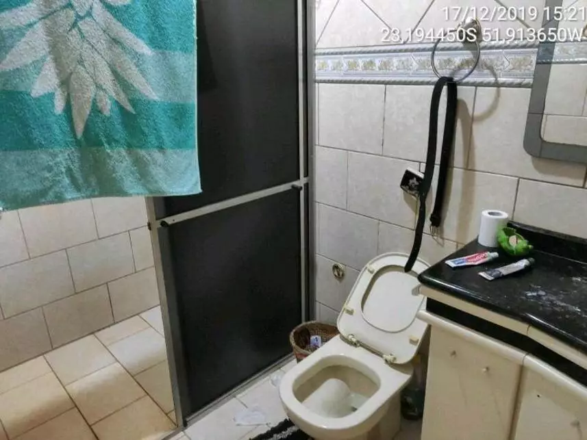 Casa à venda em leilão - leilão extrajudicial - Ângulo PR - lance mínimo R$ 112.758