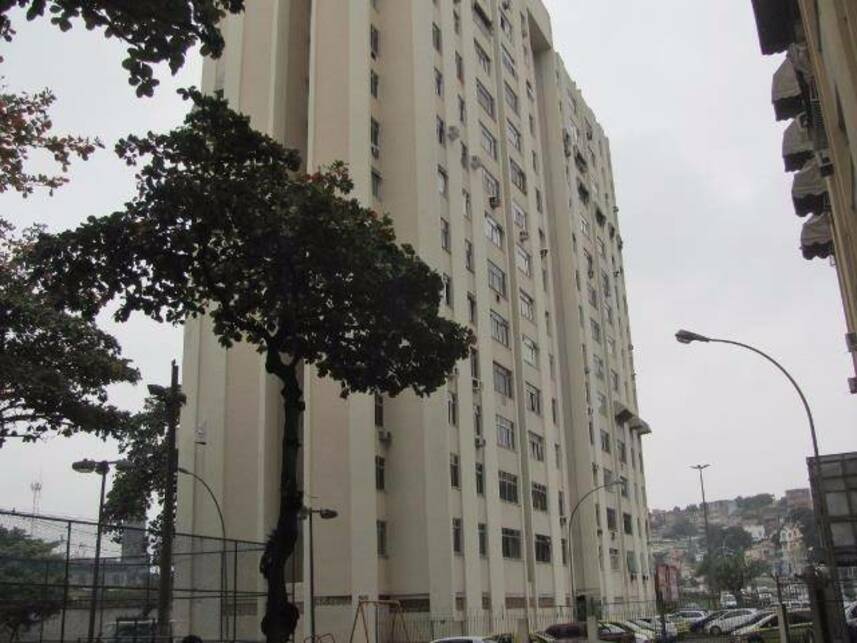 Apartamento à venda em leilão, localizado em Rio De Janeiro - RJ