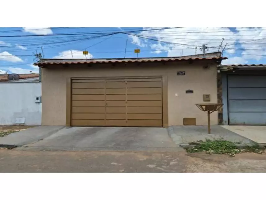 Casa à venda em leilão - leilão extrajudicial - Aparecida de Goiânia GO - lance mínimo R$ 406.817