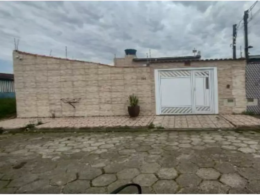 Casa à venda em leilão - leilão extrajudicial - Itanhaém SP - lance mínimo R$ 182.195