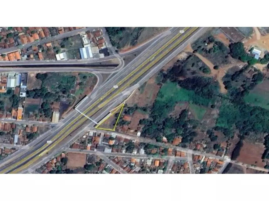 Terreno à venda em leilão - leilão extrajudicial - Monte Alegre de Minas MG - lance mínimo R$ 156.000