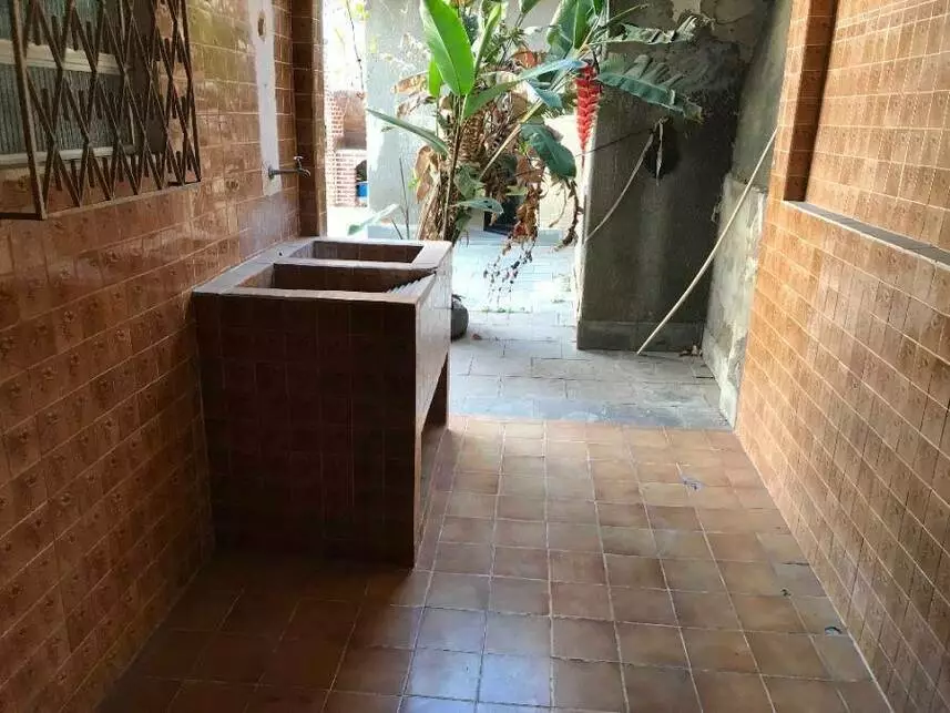 Casa à venda em leilão - leilão extrajudicial - Rio de Janeiro RJ - lance mínimo R$ 294.120