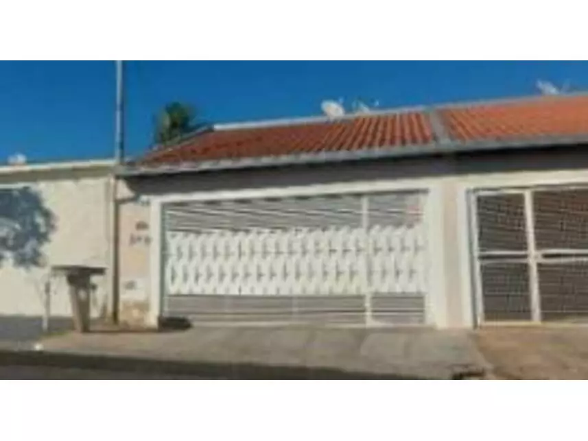 Casa à venda em leilão - leilão extrajudicial - Fernandópolis SP - lance mínimo R$ 232.484