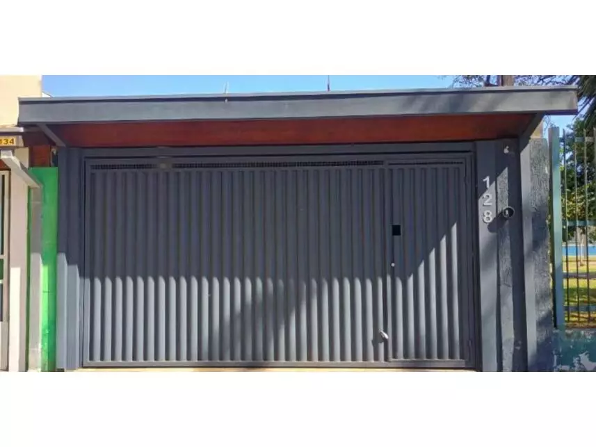 Casa à venda em leilão - leilão extrajudicial - São José dos Campos SP - lance mínimo R$ 420.659