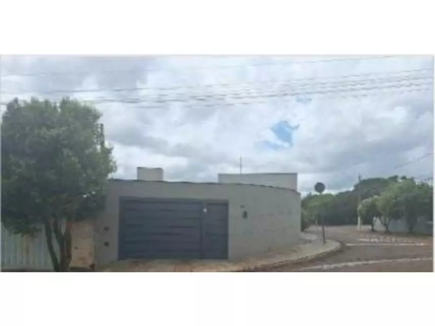 Casa à venda em leilão - leilão extrajudicial - Serrana SP - lance mínimo R$ 242.424