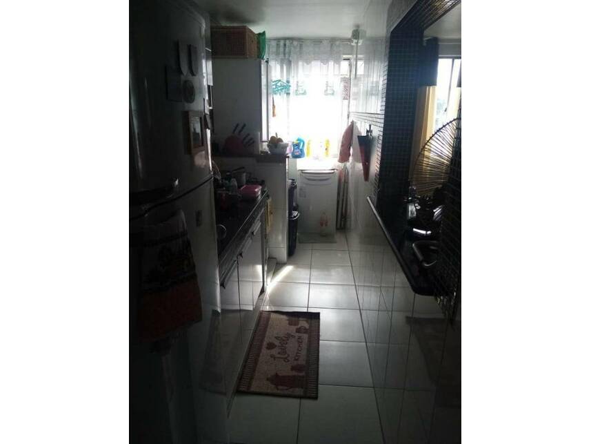 Apartamento à venda em leilão, localizado em Rio De Janeiro - RJ