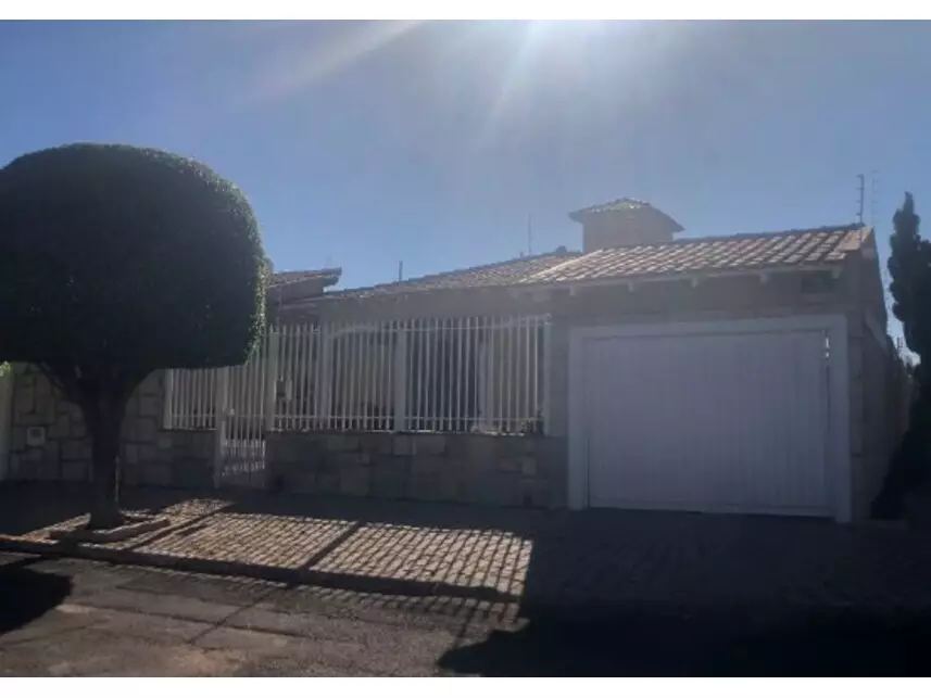 Casa à venda em leilão - leilão extrajudicial - Campo Grande MS - lance mínimo R$ 324.000