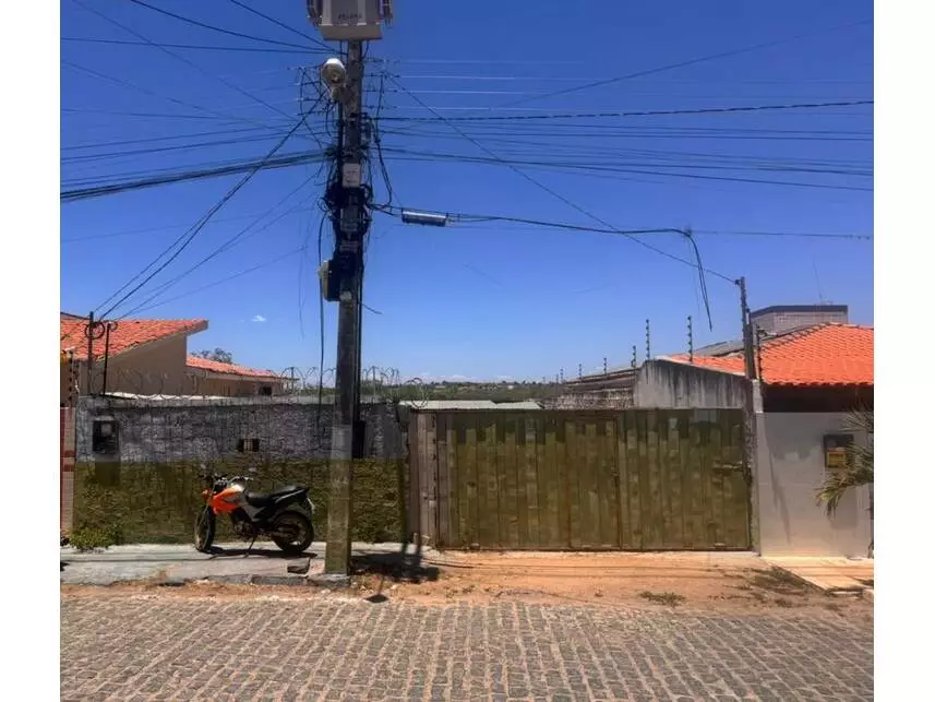 Terreno à venda em leilão - leilão extrajudicial - Cajazeiras PB - lance mínimo R$ 34.200