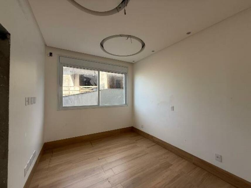 Imagem 9 do Leilão de Casa - Jardins Munique - Goiânia/GO