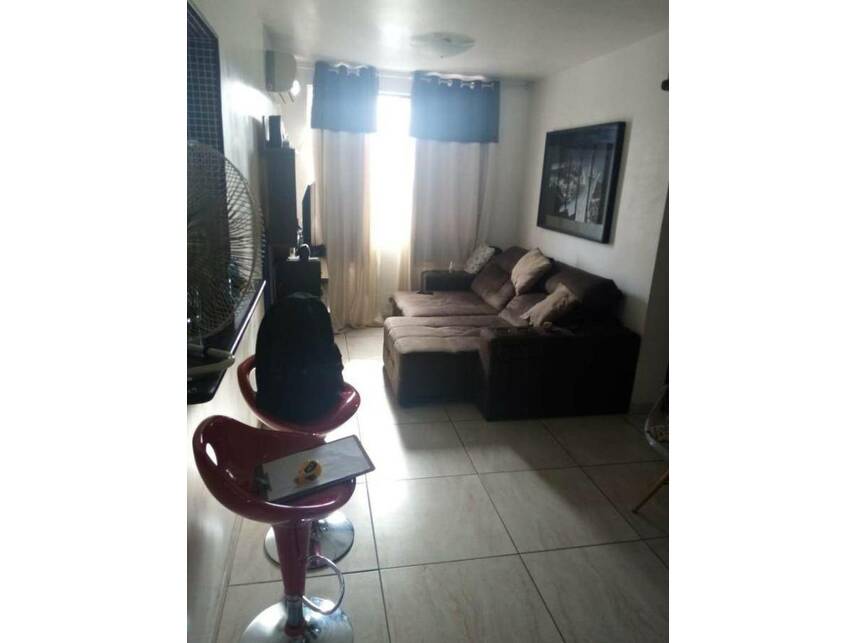 Apartamento à venda em leilão, localizado em Rio De Janeiro - RJ