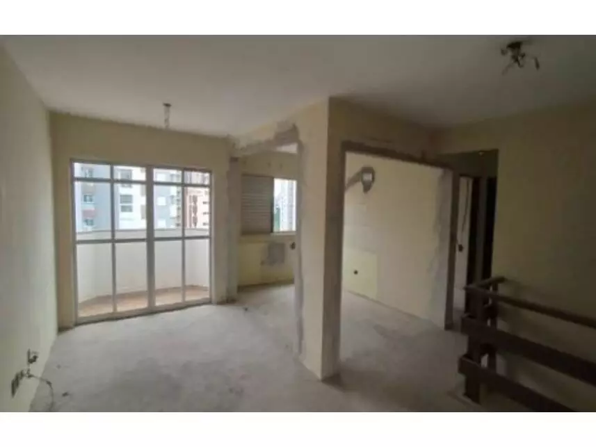 Apartamento Duplex à venda em leilão - leilão extrajudicial - Maringá PR - lance mínimo R$ 737.000