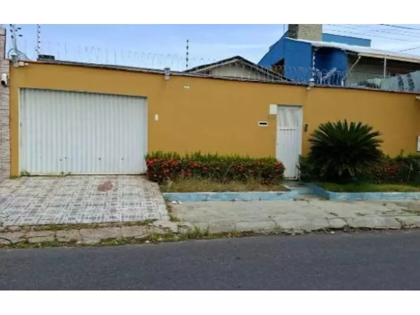 Casa à venda em leilão - leilão extrajudicial - Manaus AM - lance mínimo R$ 193.505