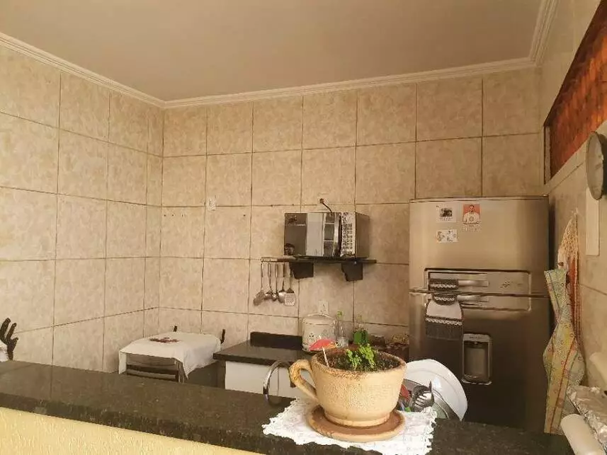 Casa à venda em leilão - leilão extrajudicial - Marília SP - lance mínimo R$ 181.032