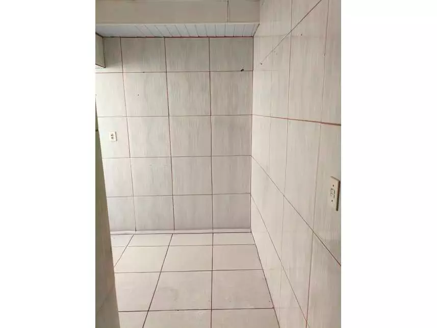 Apartamento à venda em leilão - leilão extrajudicial - Alvorada RS - lance mínimo R$ 66.000