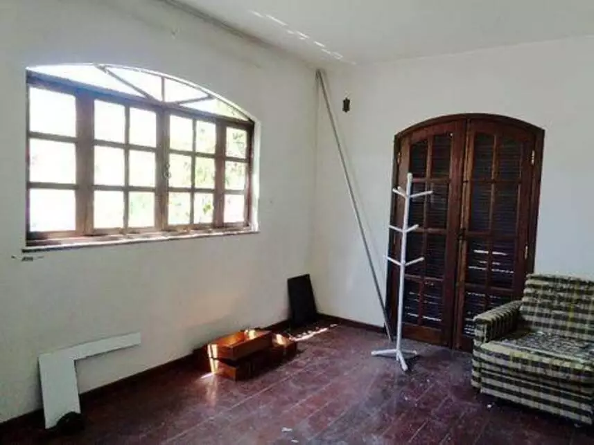 Casa à venda em leilão - leilão extrajudicial - Rio de Janeiro RJ - lance mínimo R$ 341.481