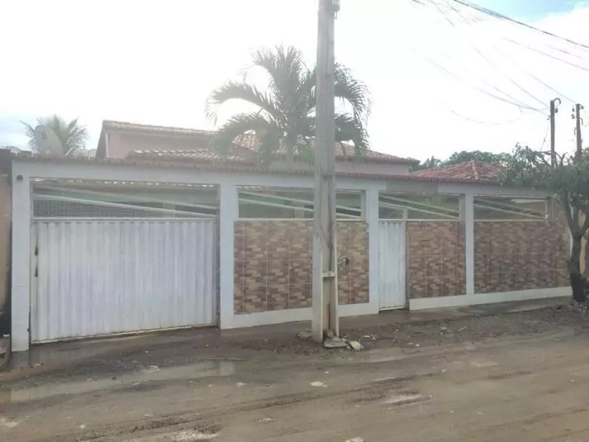 Casa à venda em leilão - leilão extrajudicial - Santa Maria da Vitória BA - lance mínimo R$ 281.790