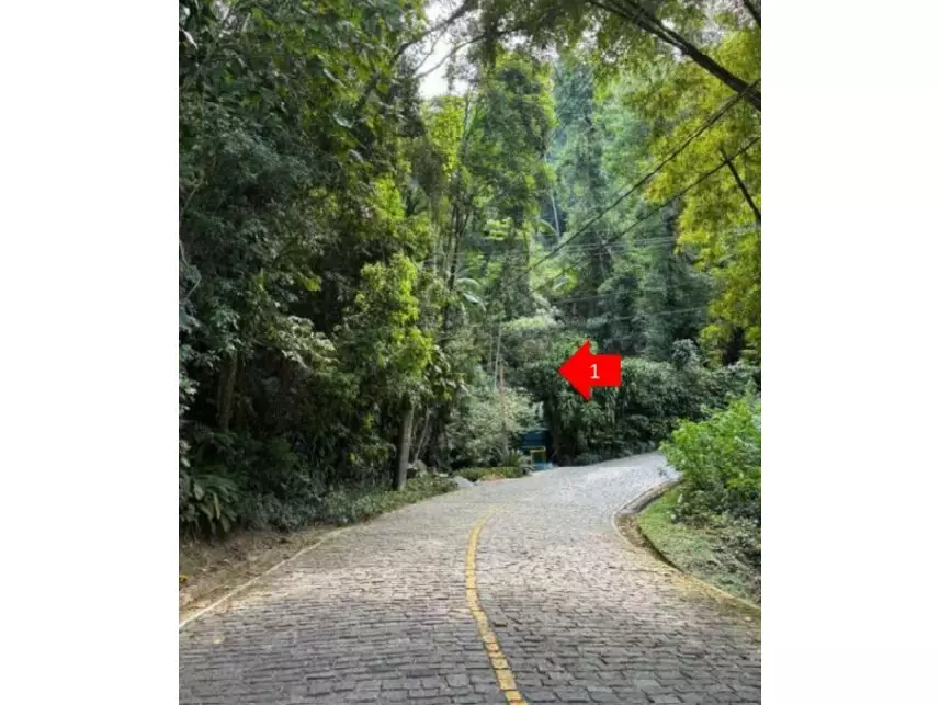 Terreno à venda em leilão - leilão judicial - Guarujá SP - lance mínimo R$ 814.027